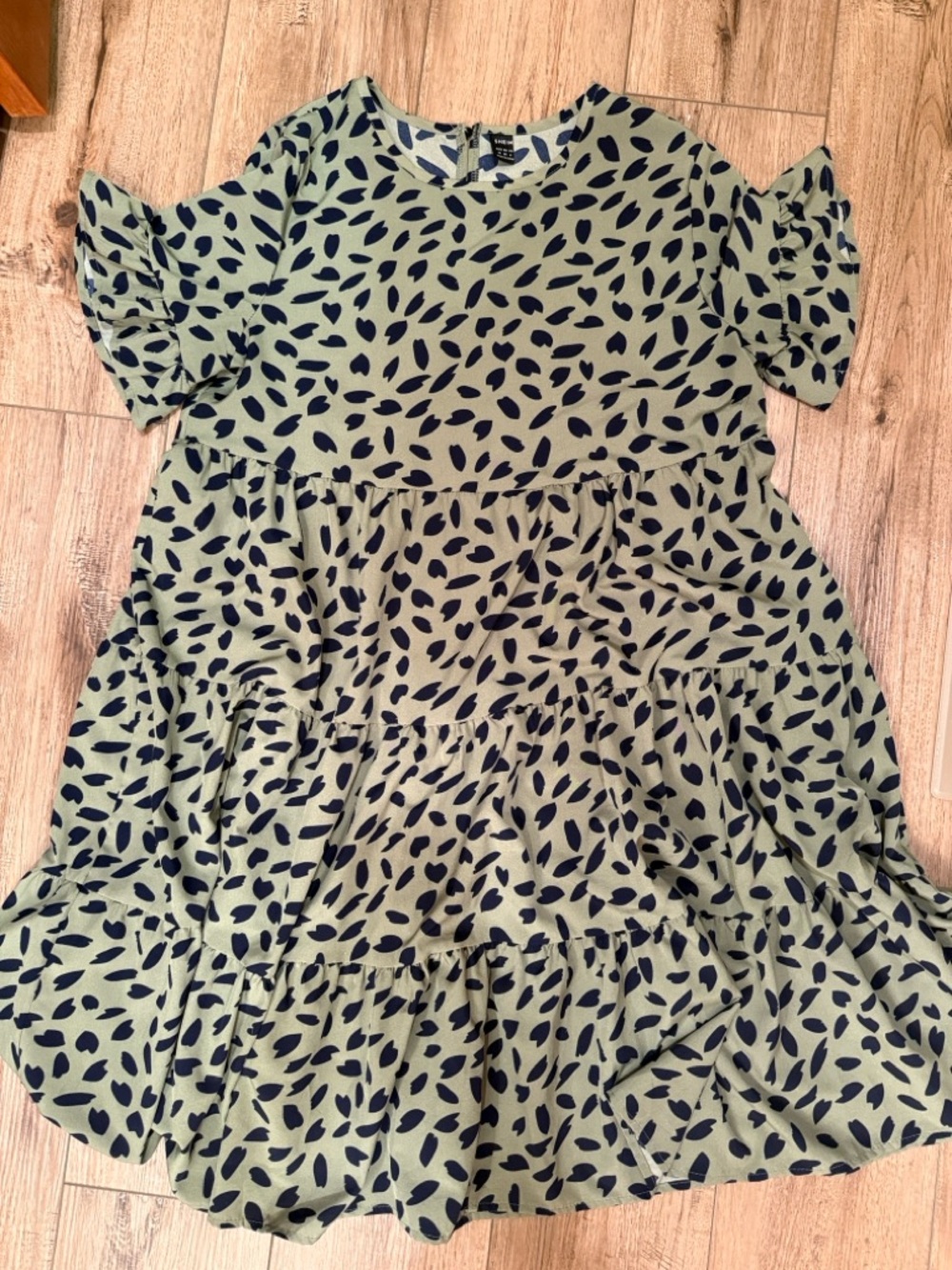 SHEIN Olive Green Tiered Dress with Navy print